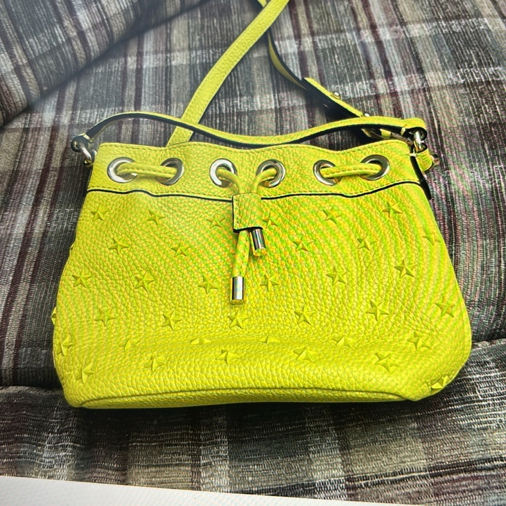 Milly bucket bag yellow new without tags - Picture 3 of 6